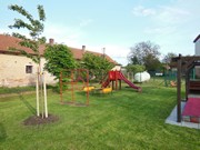 Práce na školní zahradě